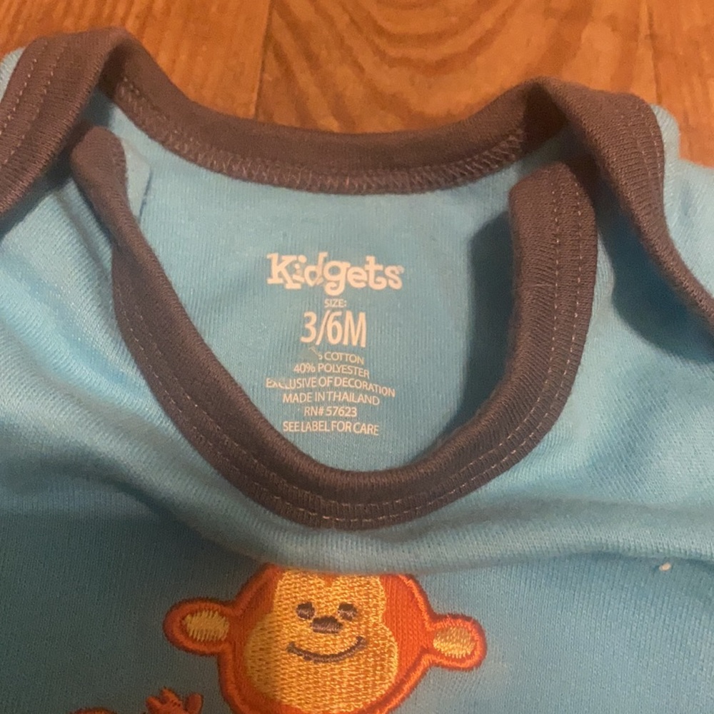3-6 month bundle - Picture 3 of 10